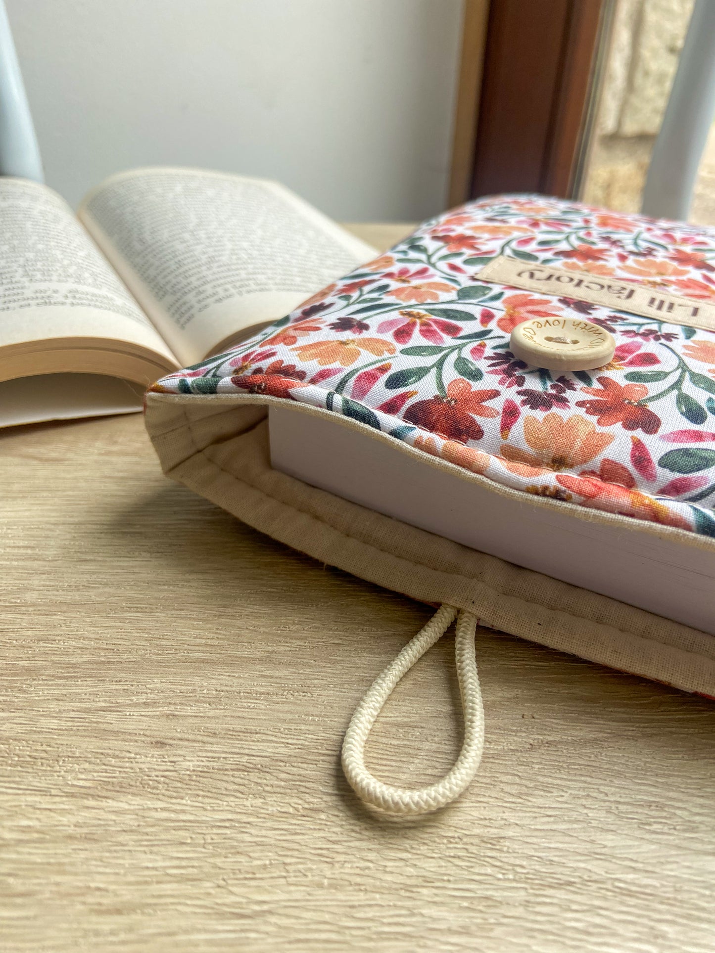 Pochette Ă livre poche - Maya