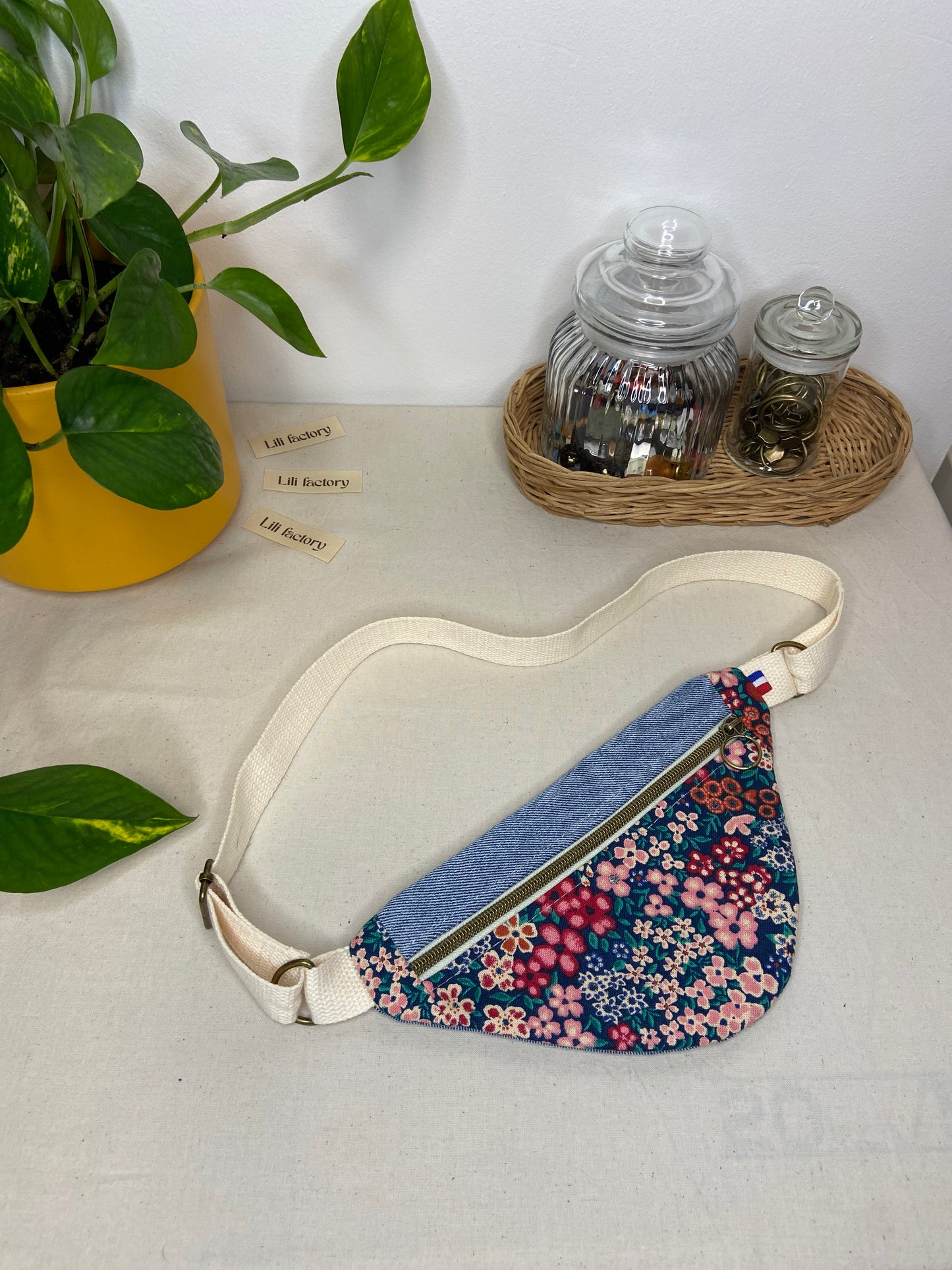 🐒 Sac banane enfant - jean upcyclé